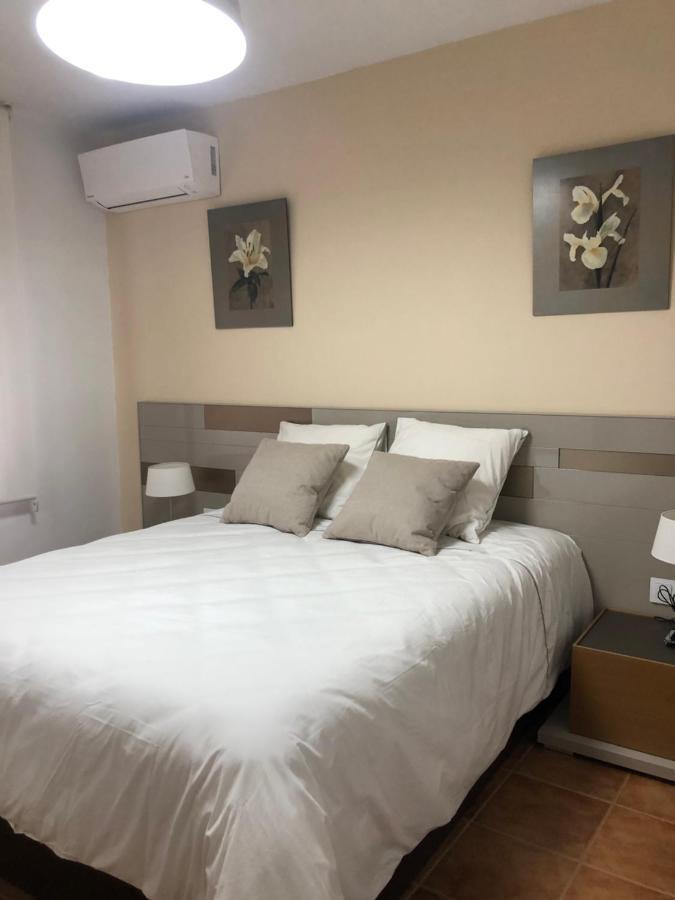 Ferienwohnung Piso Nuevo Plaza De La Constitucion Sta Cruz De La Zarza Santa Cruz de la Zarza Exterior foto
