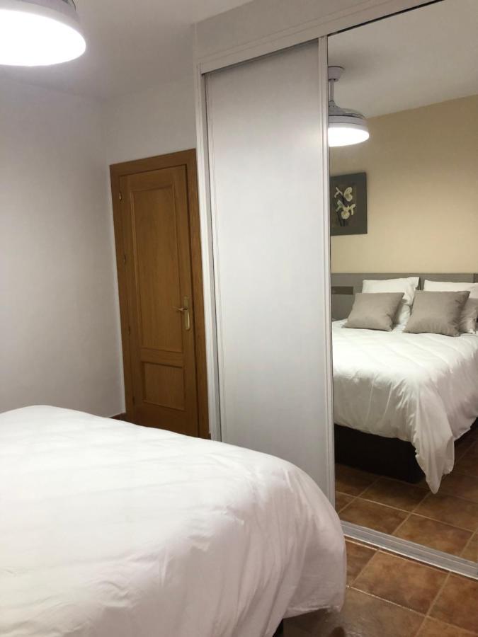 Ferienwohnung Piso Nuevo Plaza De La Constitucion Sta Cruz De La Zarza Santa Cruz de la Zarza Exterior foto